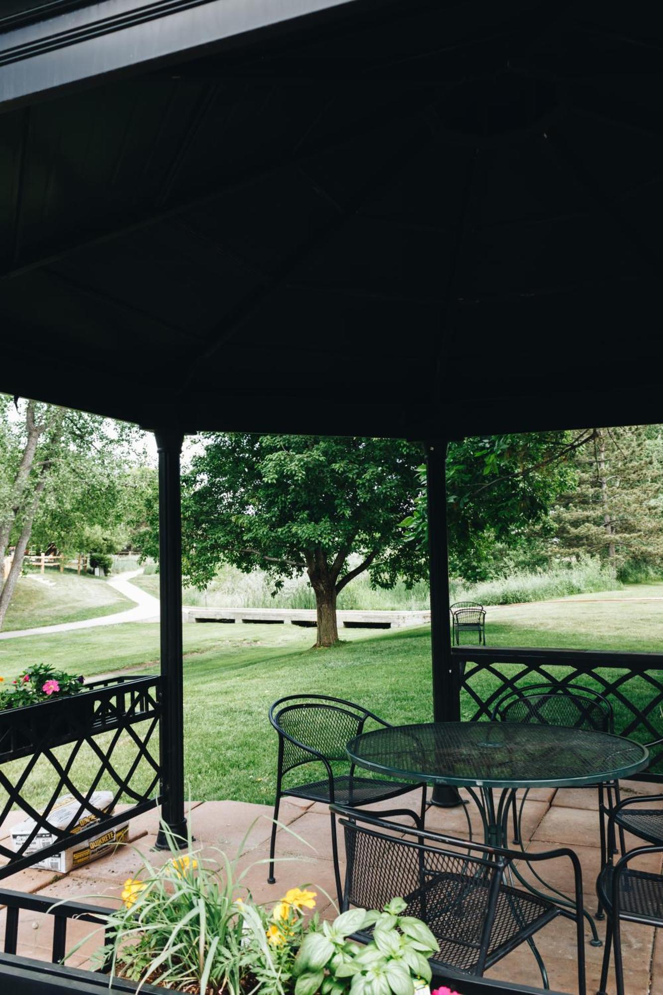 Boulder Twin Lakes Inn Bagian luar foto